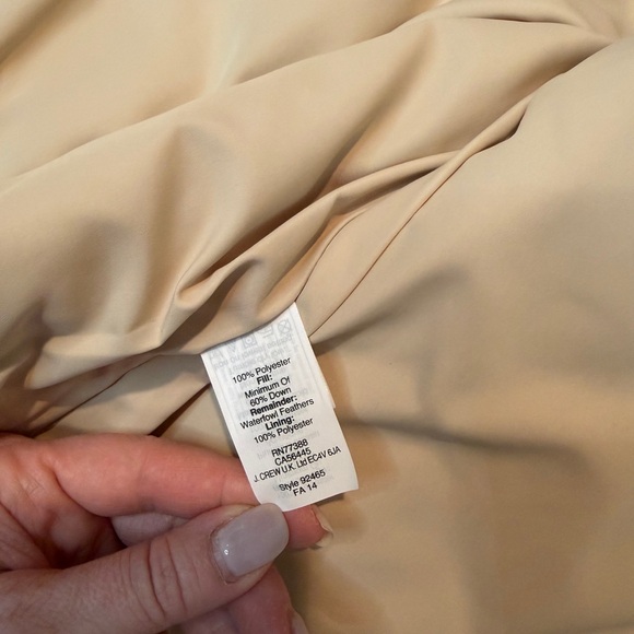 J Crew Factory Quilted Puffer Vest Women’s Size M 60% down fill - Picture 6 of 6